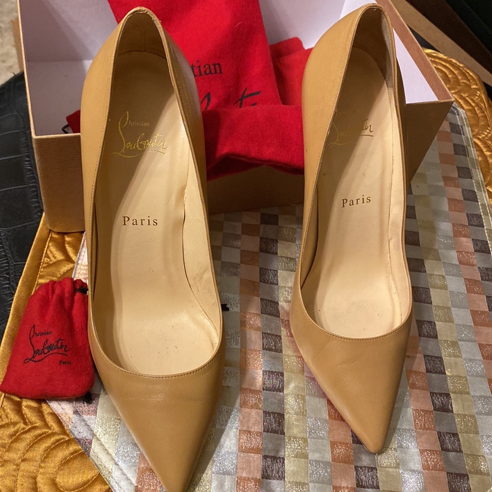 Christian Louboutin Tan Leather Pointed-Toe Pumps